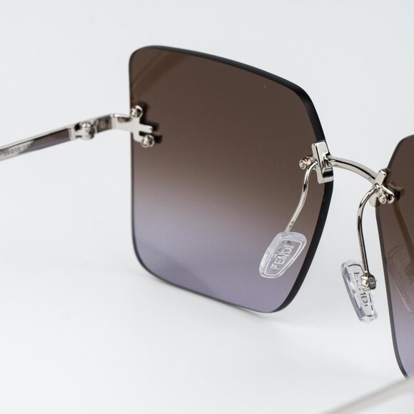 Fendi FIRST Women Sunglasses Square Endura Gold Smoke FE4082US 16Z BRAND NEW - Picture 7 of 14